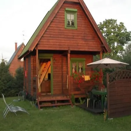 Cottages, 500m To The Lake, Ferienhaus Jezierzany